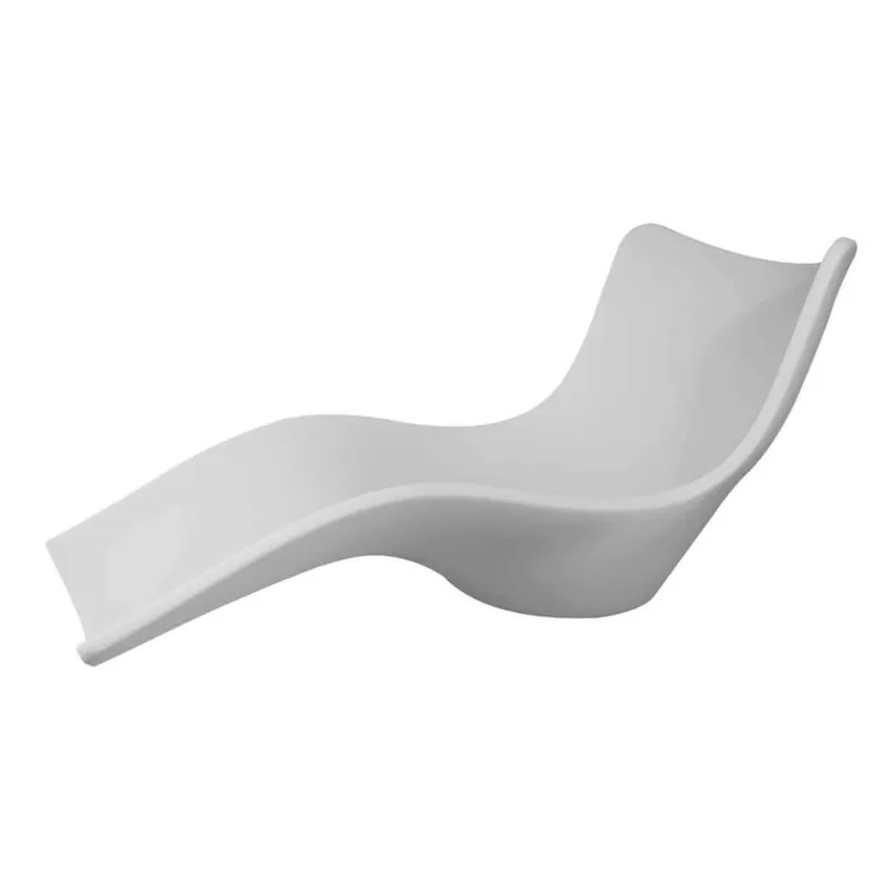 Tumbona De Jardín De Plástico Blanco Modelo Assunta, Moderna, Económica, Destinada a La Piscina, Jardín, Mar, Establecimiento De Baño. También Se Puede Utilizar En El Agua. Excelente Resistencia a Los Agentes Atmosféricos.