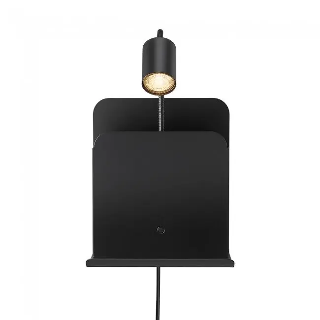 Aplique revistero con USB y repisa Roomi marca Nordlux - Decoración
