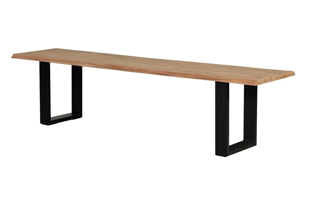 Banco con asiento de madera maciza de acacia de 26mm de grosor y patas de hierro lacado en negro. Grosor de las patas: 7,5x2,5cm. altura de las patas: 41cm . Medidas totales : 45 cm alto X 180 cm ancho X 42 cm fondo. Peso : 16 kg. - Jardín